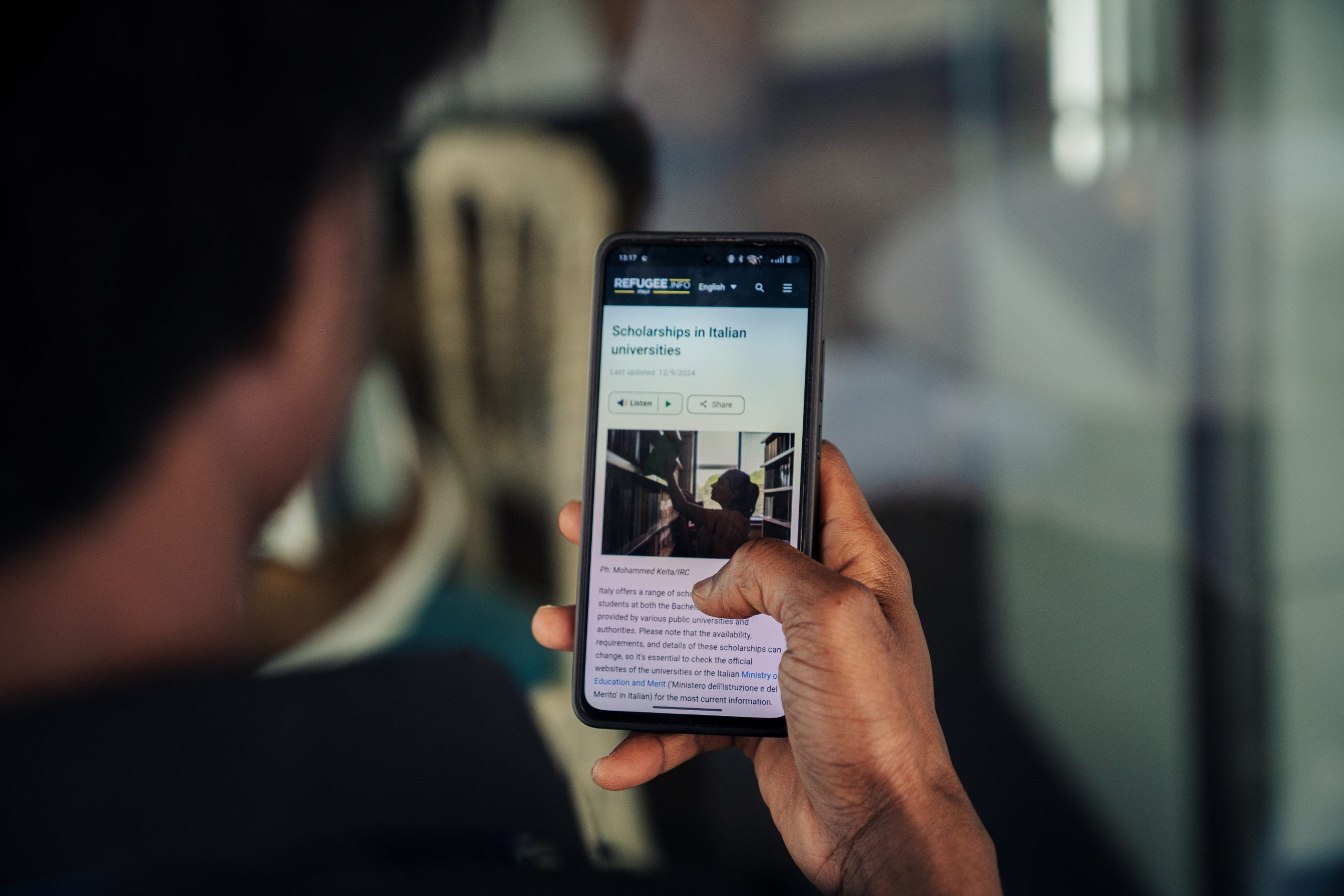 International Rescue Committee uses AI to help refugees - Rest of World